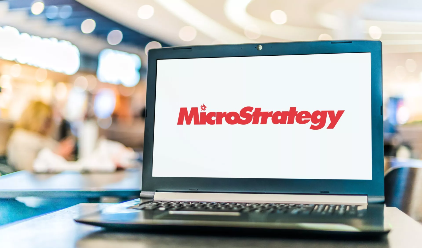 MicroStrategy belooft meer Bitcoin te kopen enorm ondanks verlies in tweede kwartaal