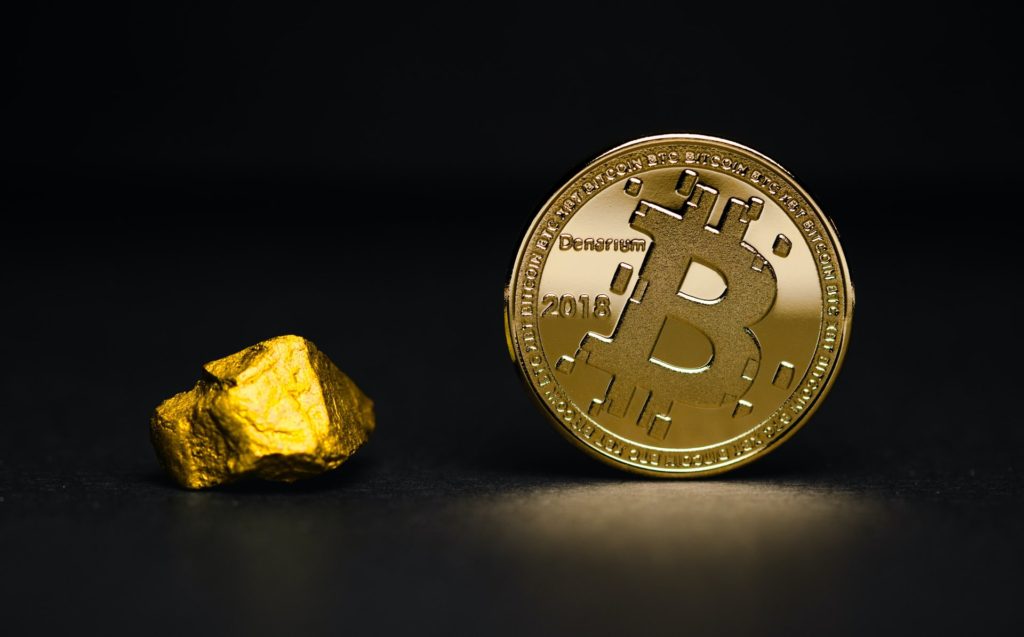 Bitcoin, gold, goud