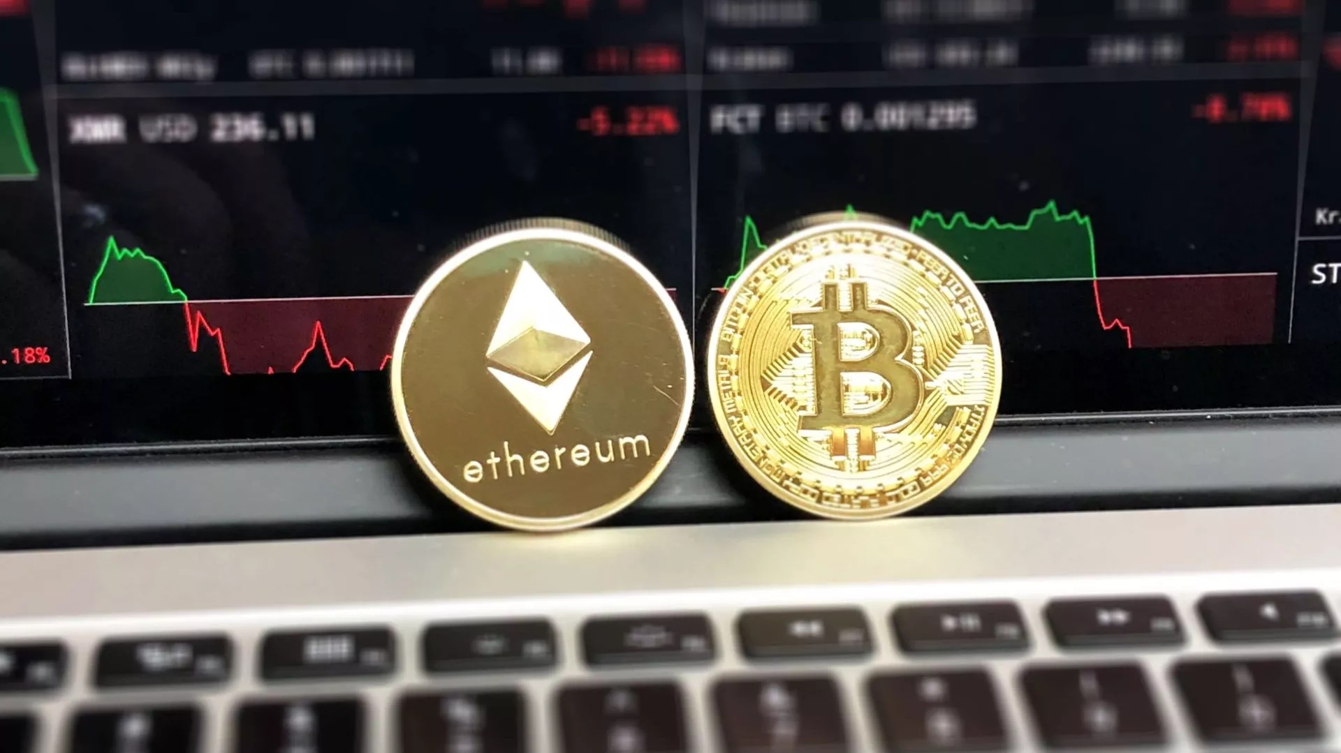 Bitcoin en Ethereum kelderen terwijl $4 miljard aan opties verlopen