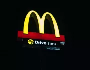 Gaat McDonald’s SHIB betalingen accepteren?