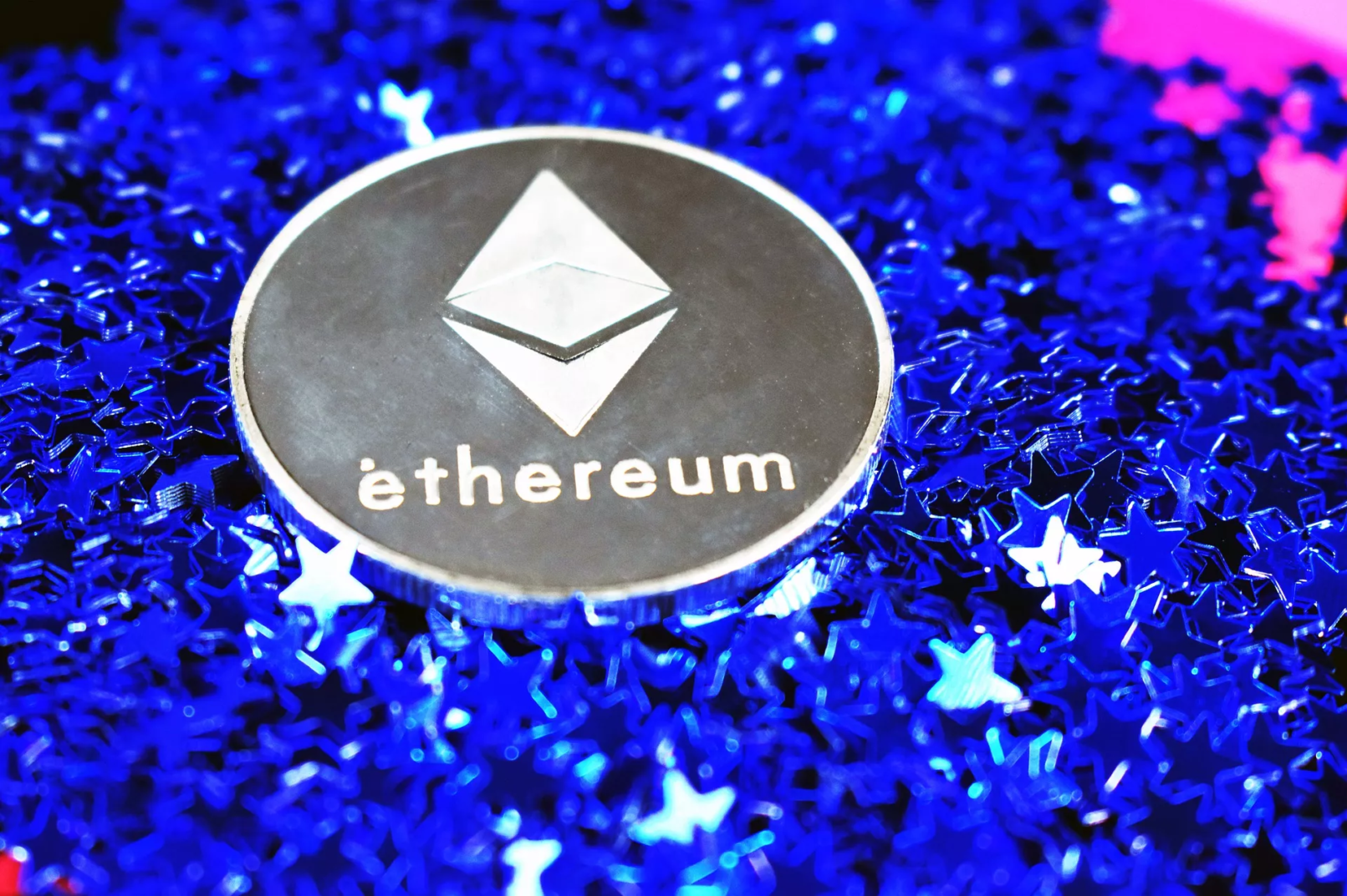 Mede-oprichter Ethereum ‘Mihai Alisie’ bezorgd over centralisatie van Libra