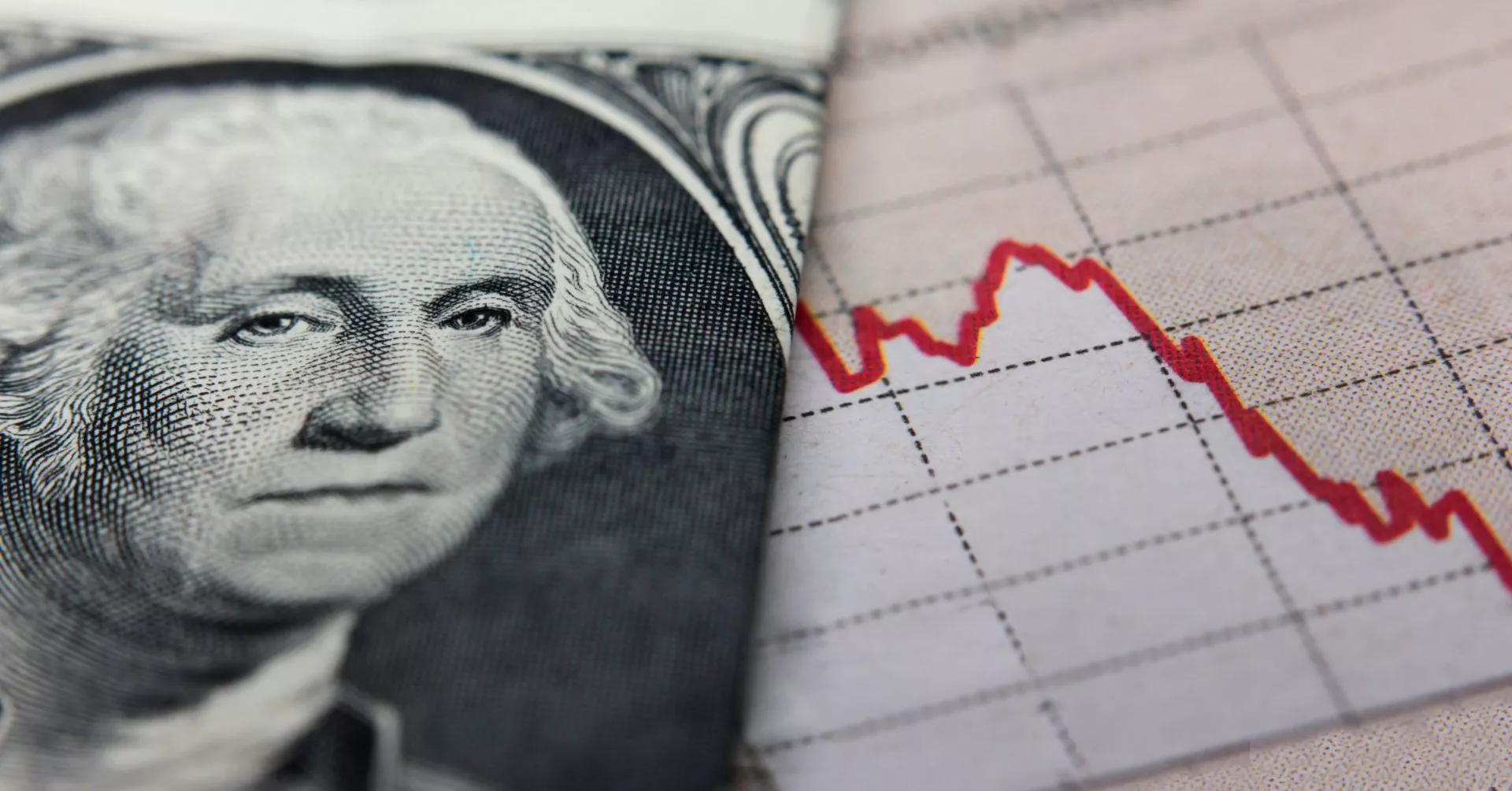 Bloomberg-analist waarschuwt voor crypto-crash bij deflatie