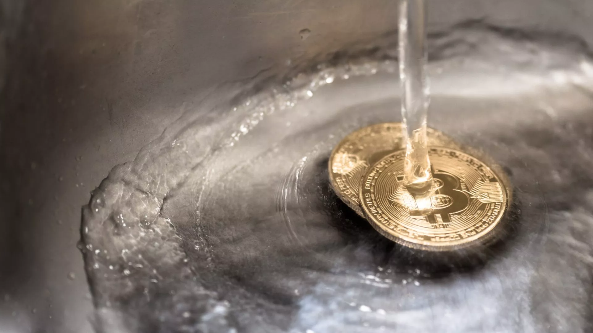 Bitcoin (BTC) Washing