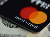 Binance en Mastercard lanceren prepaid-betaalkaart in Argentinië