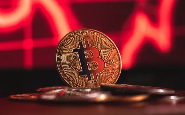 Volatiliteit van Bitcoin en Ethereum blijft rap dalen