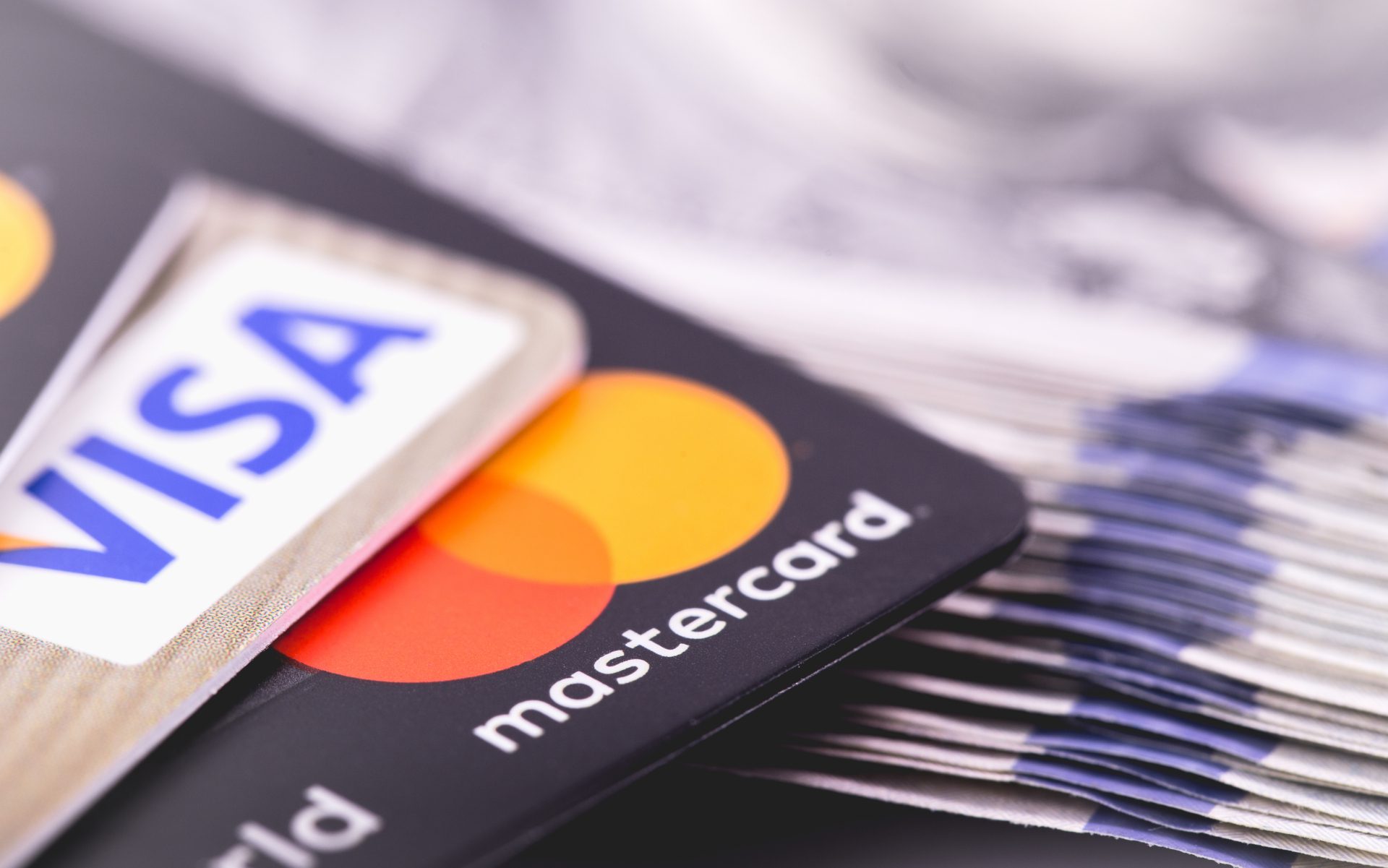 Visa en Mastercard stellen nieuwe crypto-partnerschappen uit