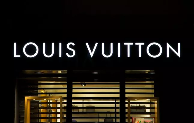 Louis Vuitton wil NFTs van 41.000 dollar aan klanten verkopen