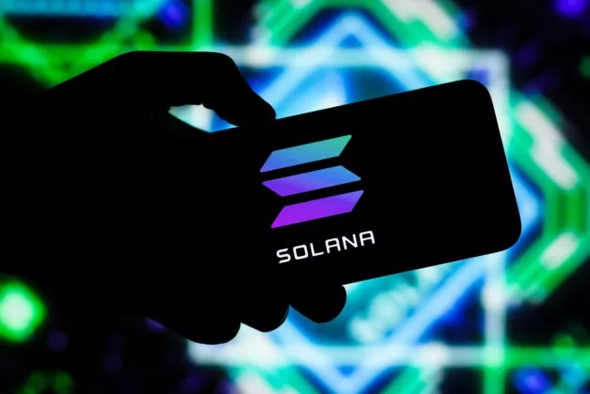 Solana beleeft sterke on-chain groei ondanks recente koersdaling