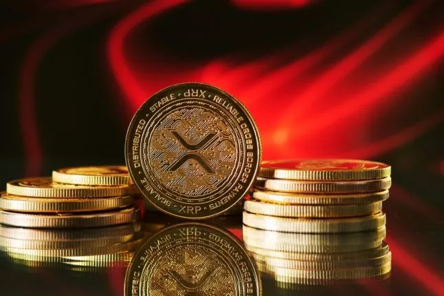 Investeerders massaal naar Meme Coin-voorverkoop, XRP overschaduwend, en vervagen terwijl de markt anticipeert op een bull run