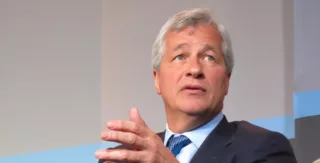 JPMorgan CEO Jamie Dimon haalt opnieuw uit naar Bitcoin