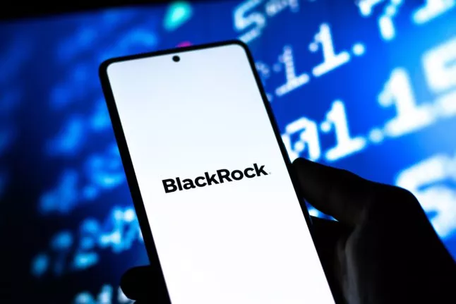 BlackRock wijzigt Ethereum ETF: Lancering mogelijk binnen een maand