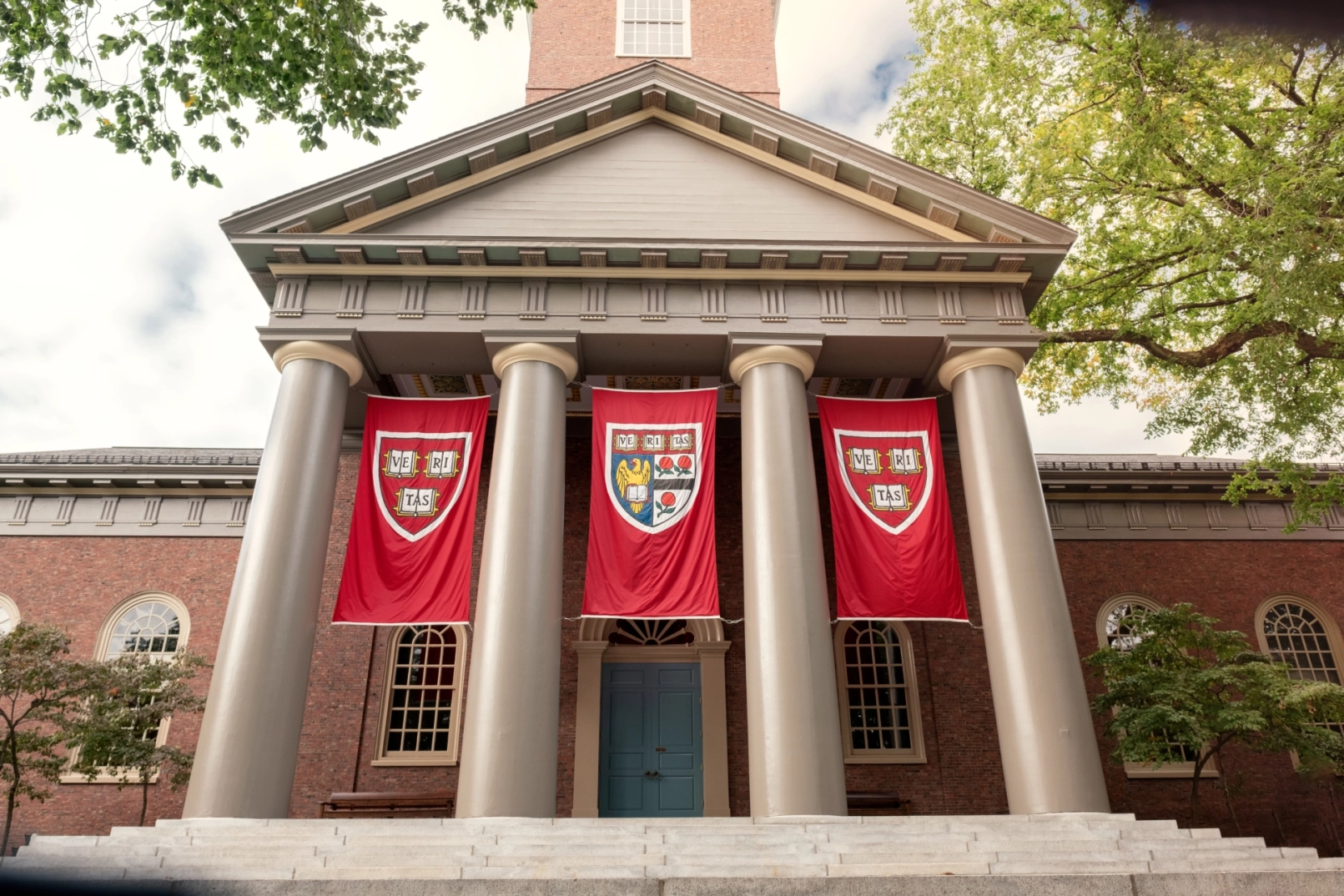 Harvard verdient stilletjes miljarden aan de raketten van Musk