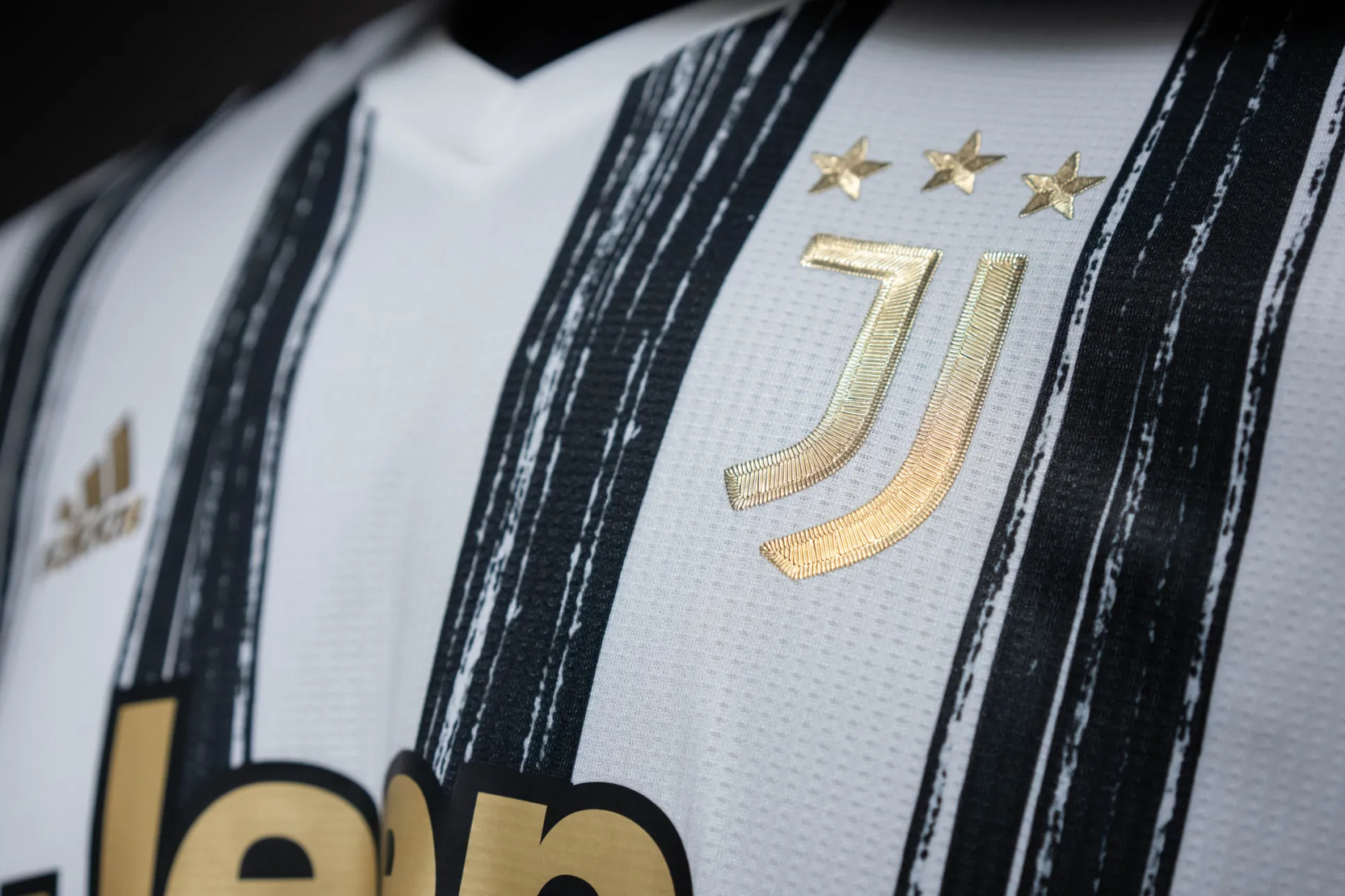Crypto-bedrijf Tether wil Italiaanse voetbalclub Juventus overnemen