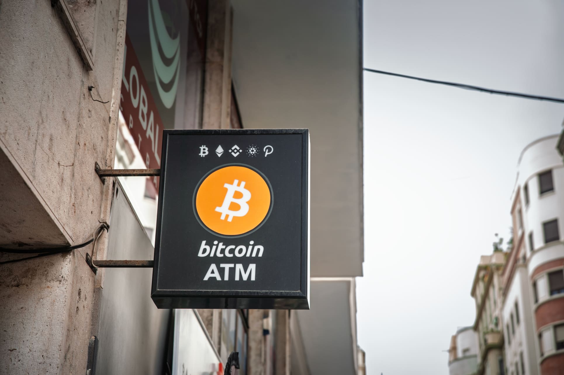 Bitcoin ATM-gigant stort in: 9.000 machines offline na faillissement ...