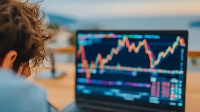 Solana koers daalt ruim 3%, maar Newsbit-analist ziet tóch hoop