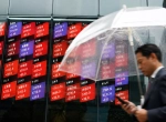 Hongkong importeert Amerikaanse rentepijn: beurs hard onderuit