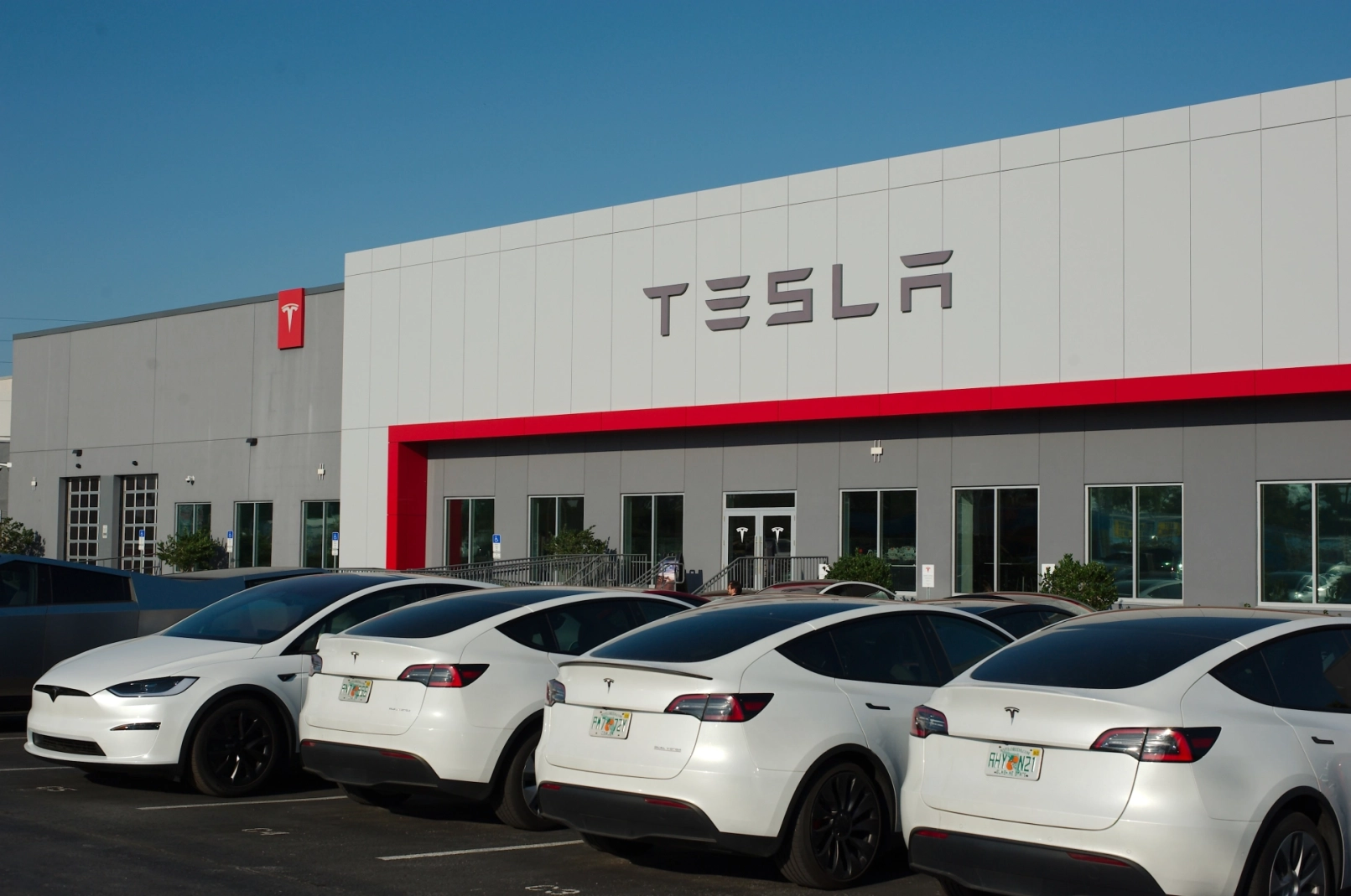 tesla