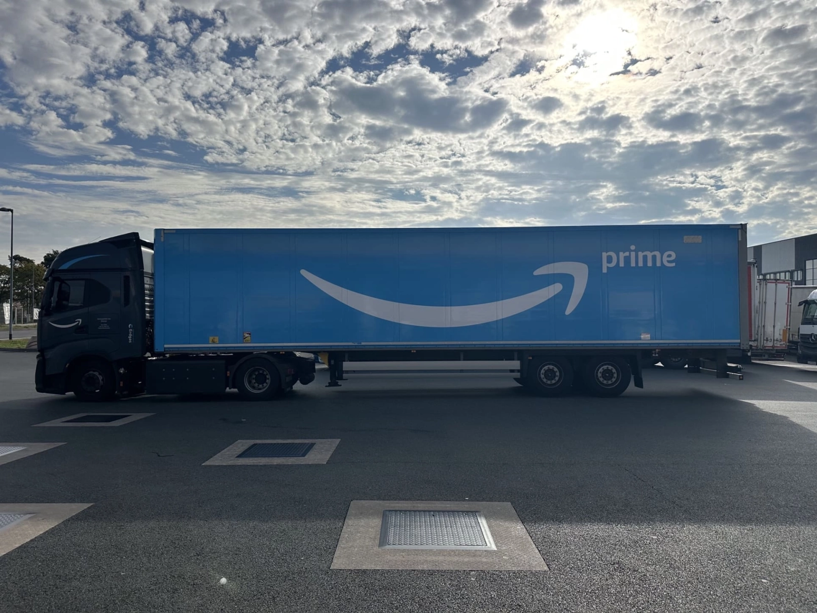 amazon truck