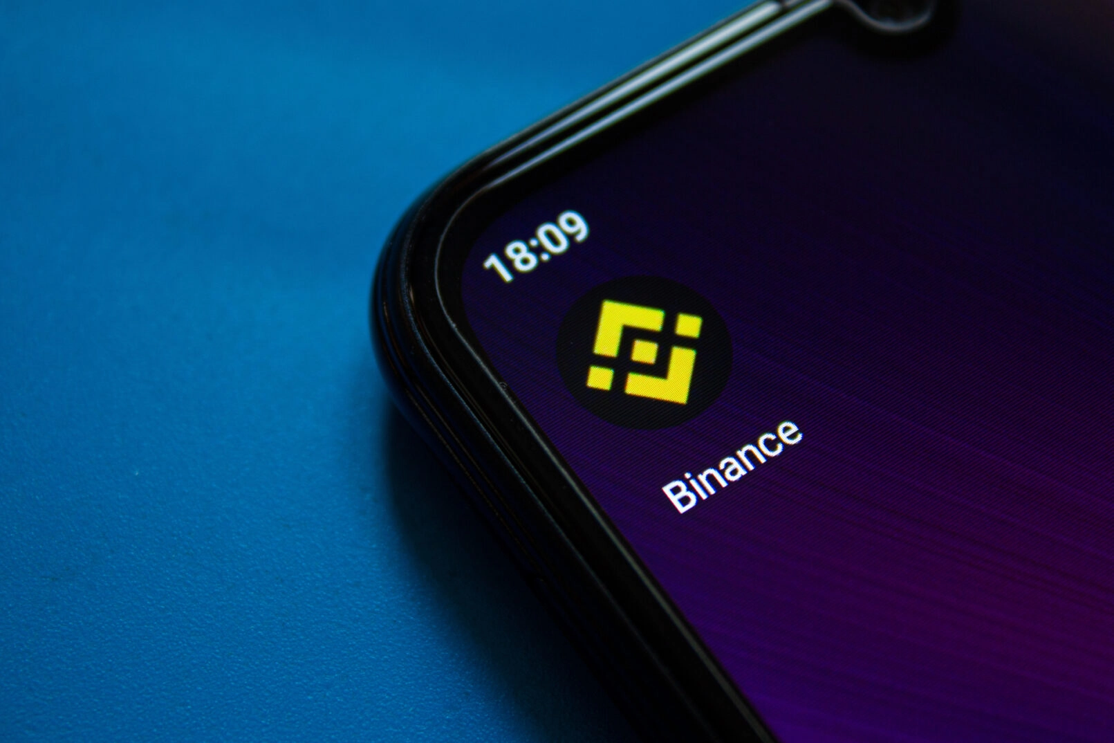 Binance blue