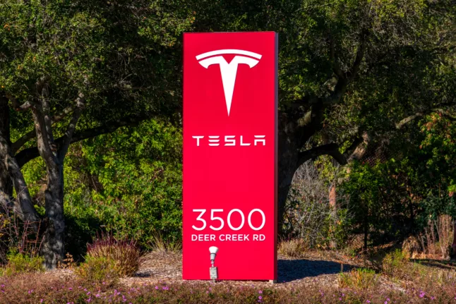 Arkham: Tesla hat vermutlich seine 780 Millionen Dollar in Bitcoin nicht verkauft