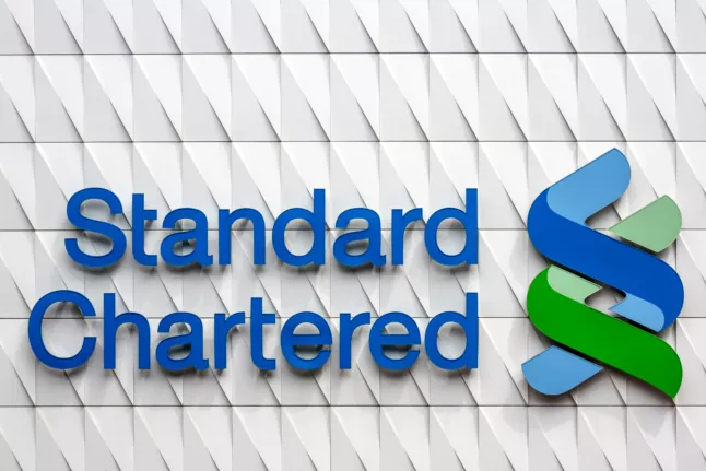 Standard Chartered Bank: Solana und XRP ETFs könnten 2025 lanciert werden