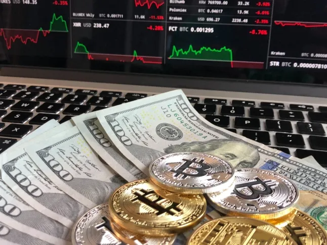 US-Dollar bricht aus, ein Problem für Bitcoin?!