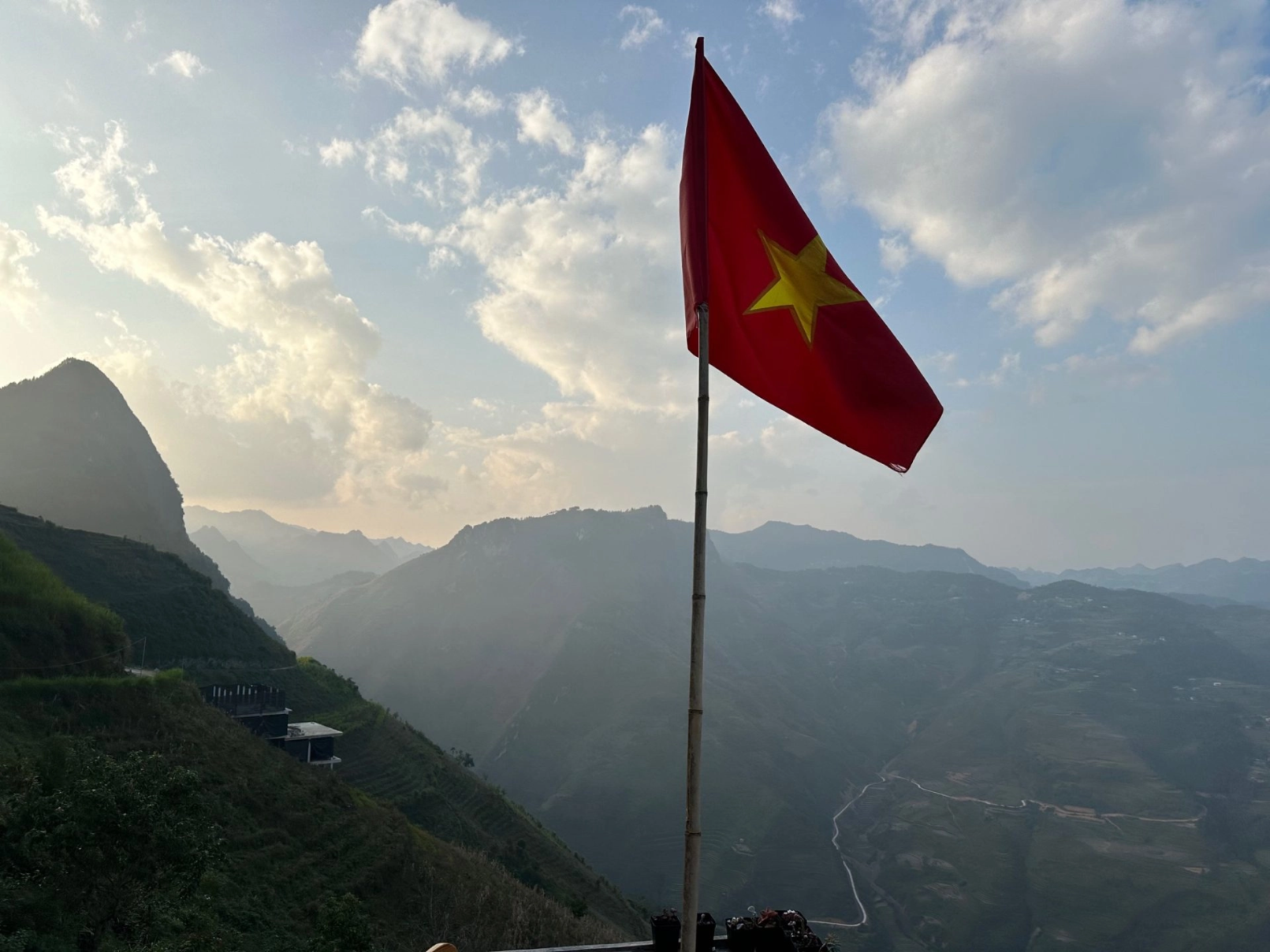 Vietnam beschleunigt digitale Transformation, Japan digitalisiert Bildung