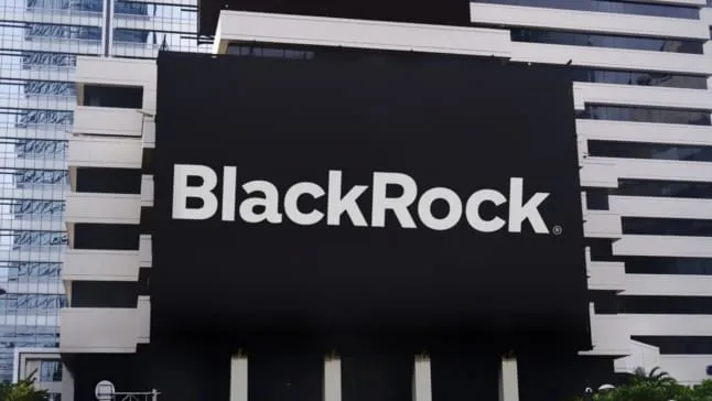 BlackRock warnt: US-Schulden explodieren – Kryptowährungen als Profiteur