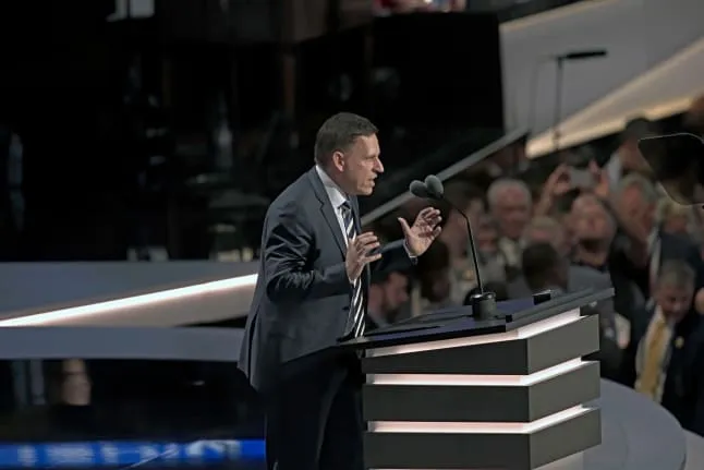 Tech-Milliardär Peter Thiel zieht sich vollständig aus Ethereum-Firma ETHZilla zurück