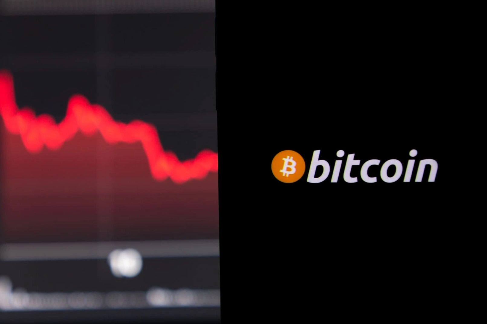 Bitcoin-Zeichen, Bitcoin, Bitcoin-Crash, Bitcoin fällt