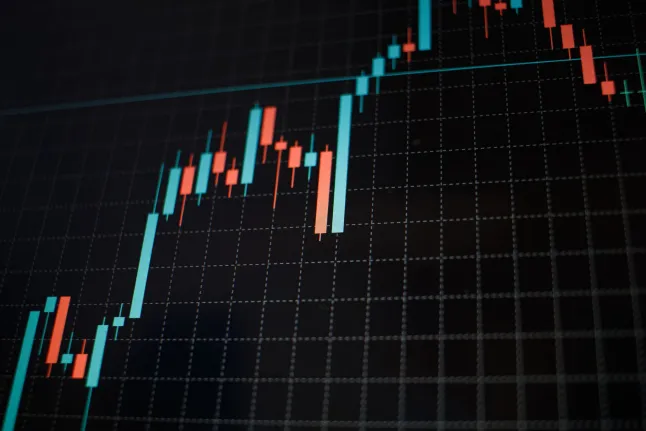 Analyst sieht XRP bei 4,11 Dollar – doch das Risiko steigt