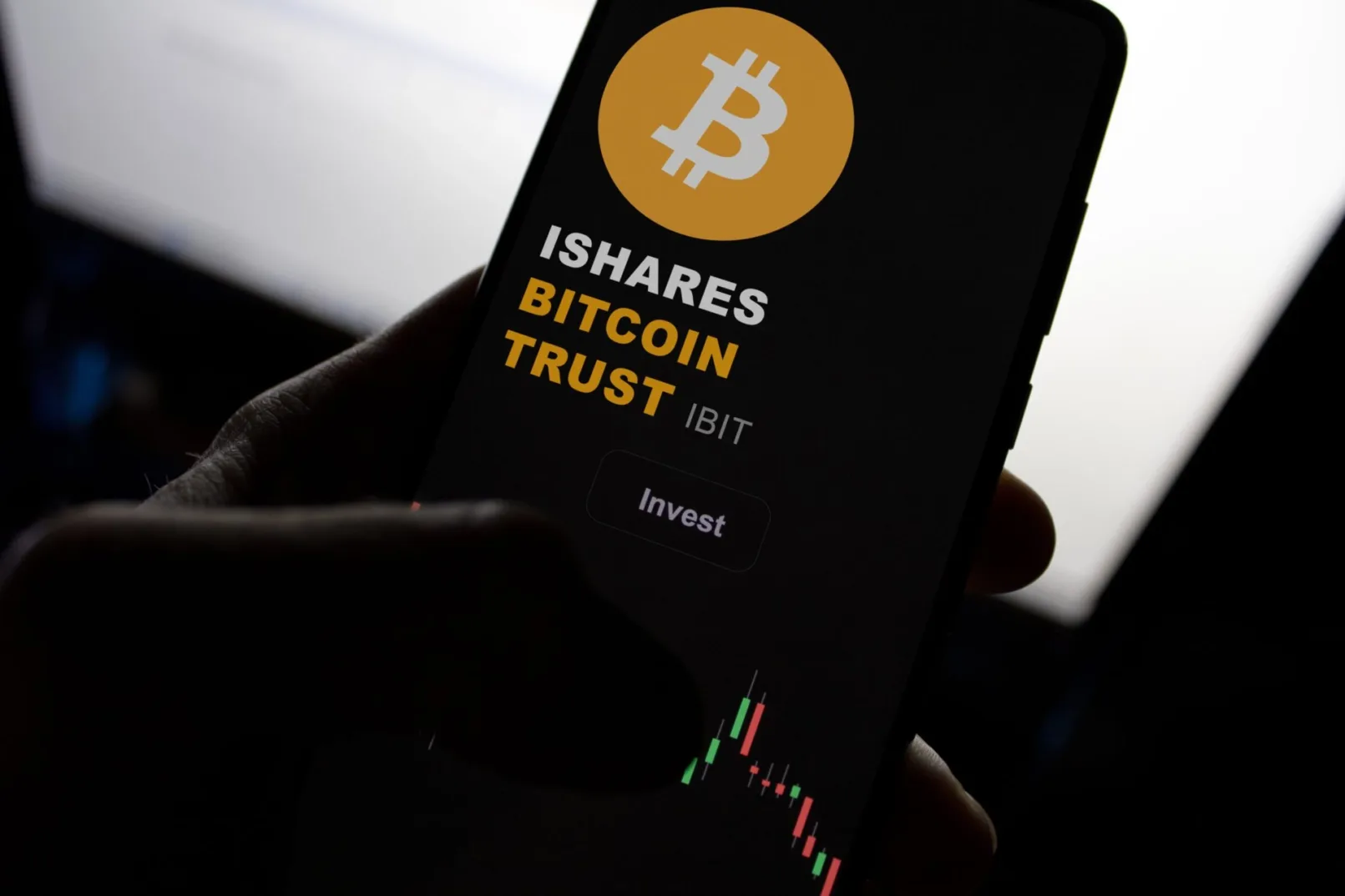 Conflit Iran-Israël : afflux record vers le Bitcoin ETF de BlackRock