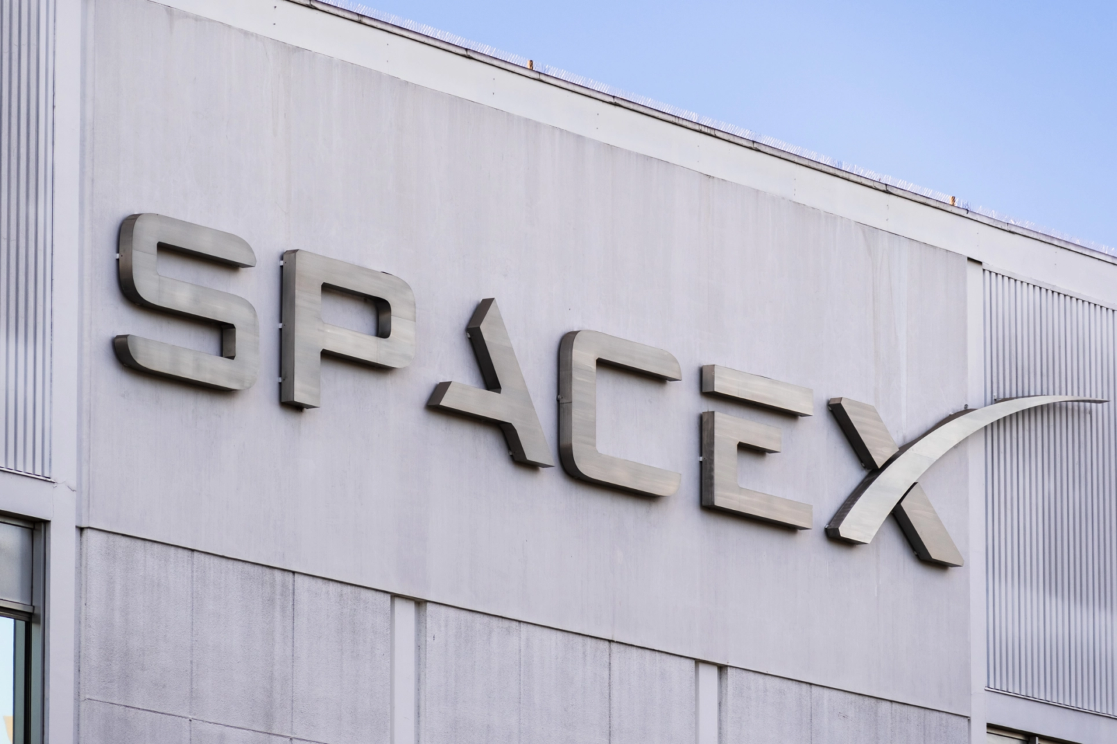SpaceX prévoit la plus grande introduction en bourse de l&rsquo;histoire : une valorisation de 1,5 billion de dollars