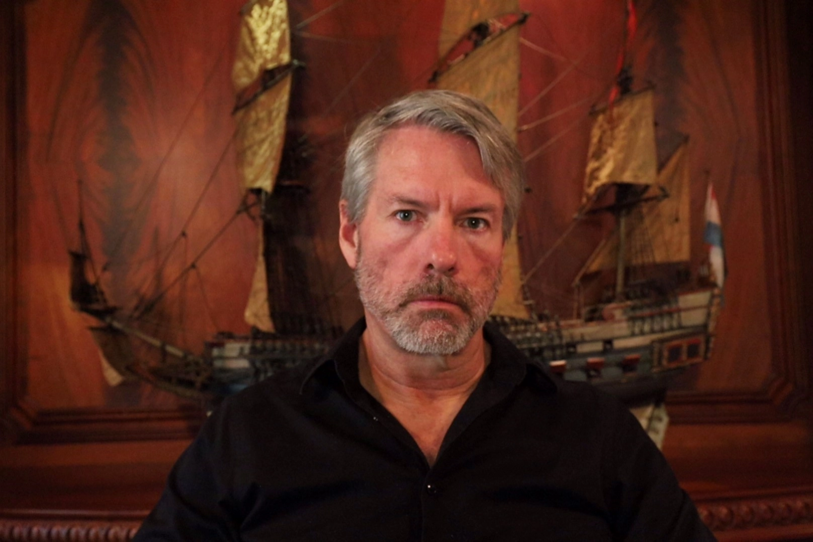 Strategy enregistre une perte massive de 17,4 milliards de dollars mais continue d&rsquo;acheter du Bitcoin