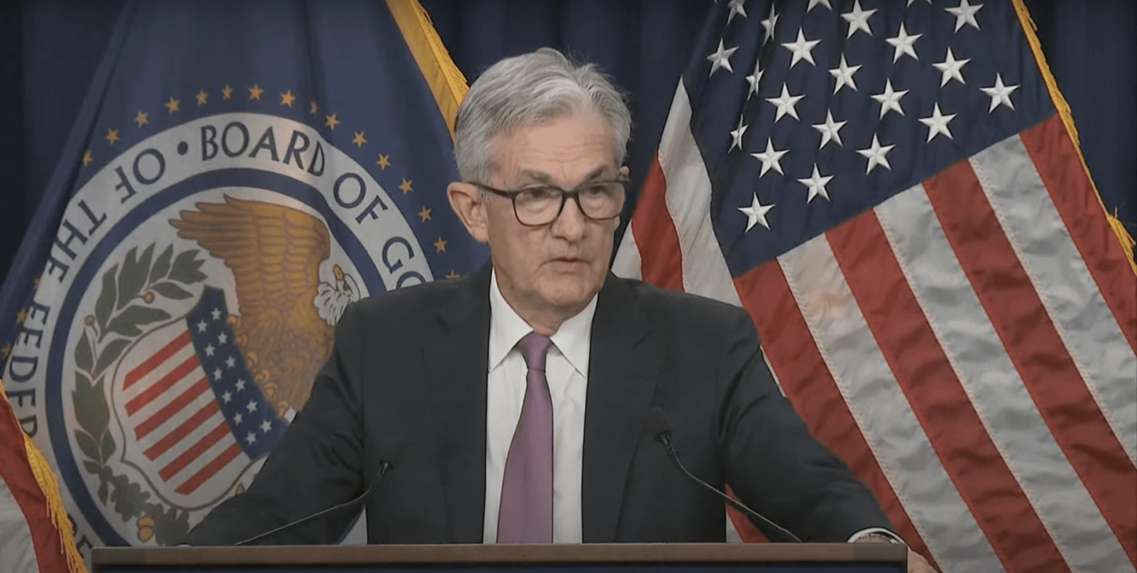 Réveil crypto : le cours du Bitcoin reste stable, Powell continue d&rsquo;ignorer Trump