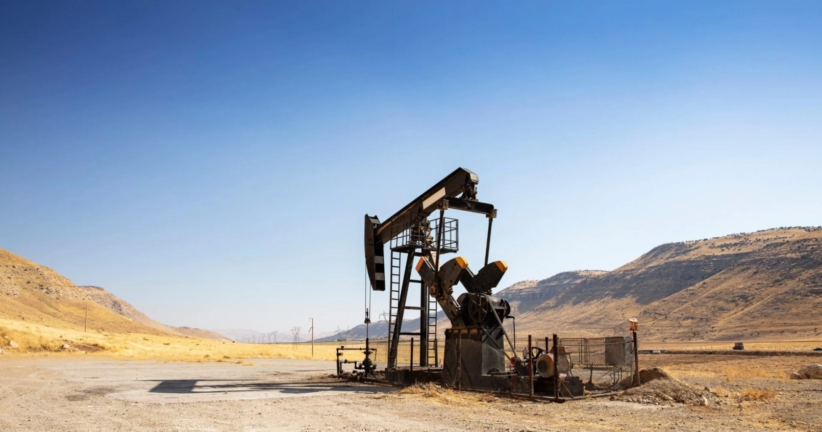 Le prix du pétrole augmente : les États-Unis évaluent la proposition de l&rsquo;Iran tandis que le détroit d&rsquo;Ormuz reste fermé