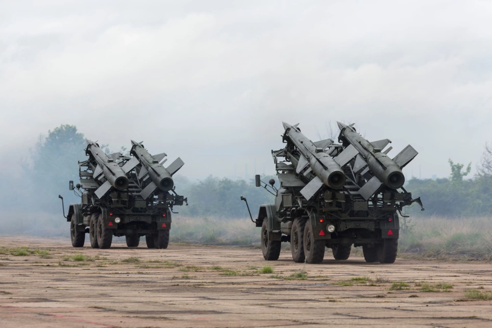 Missiles, roquettes