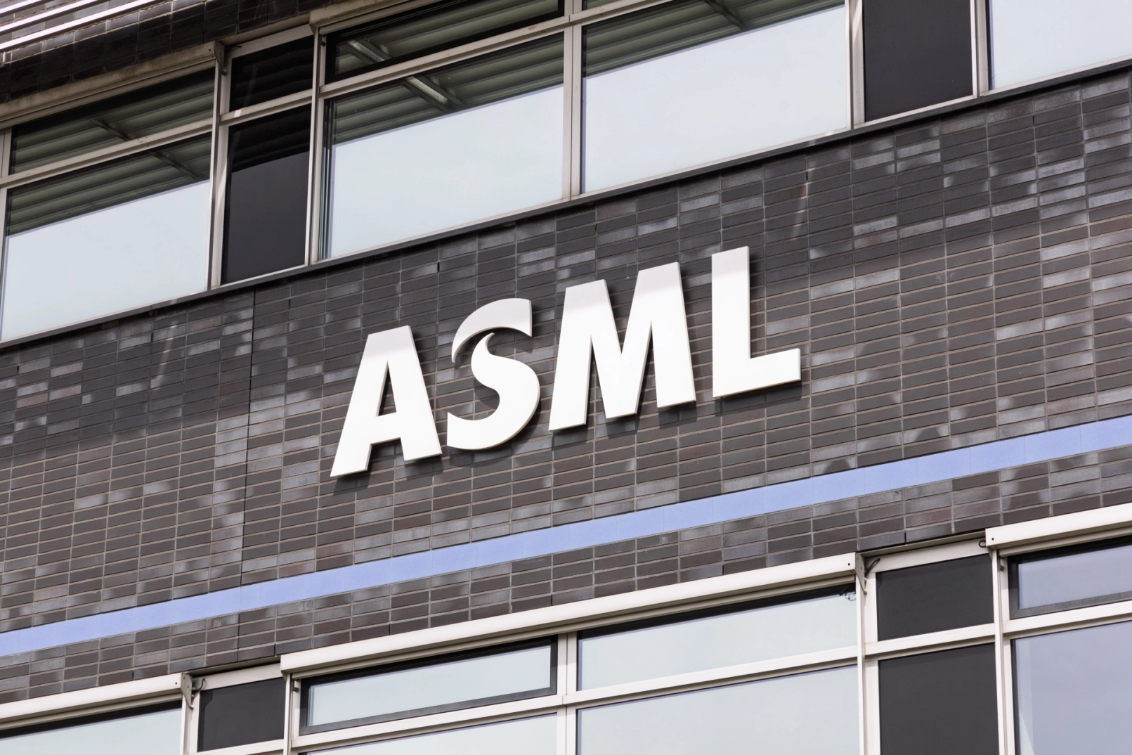 ASML
