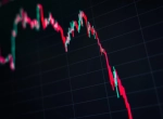 Bitcoin, Ethereum et XRP reculent après le piratage de Binance : 1,5 milliard de dollars de liquidations
