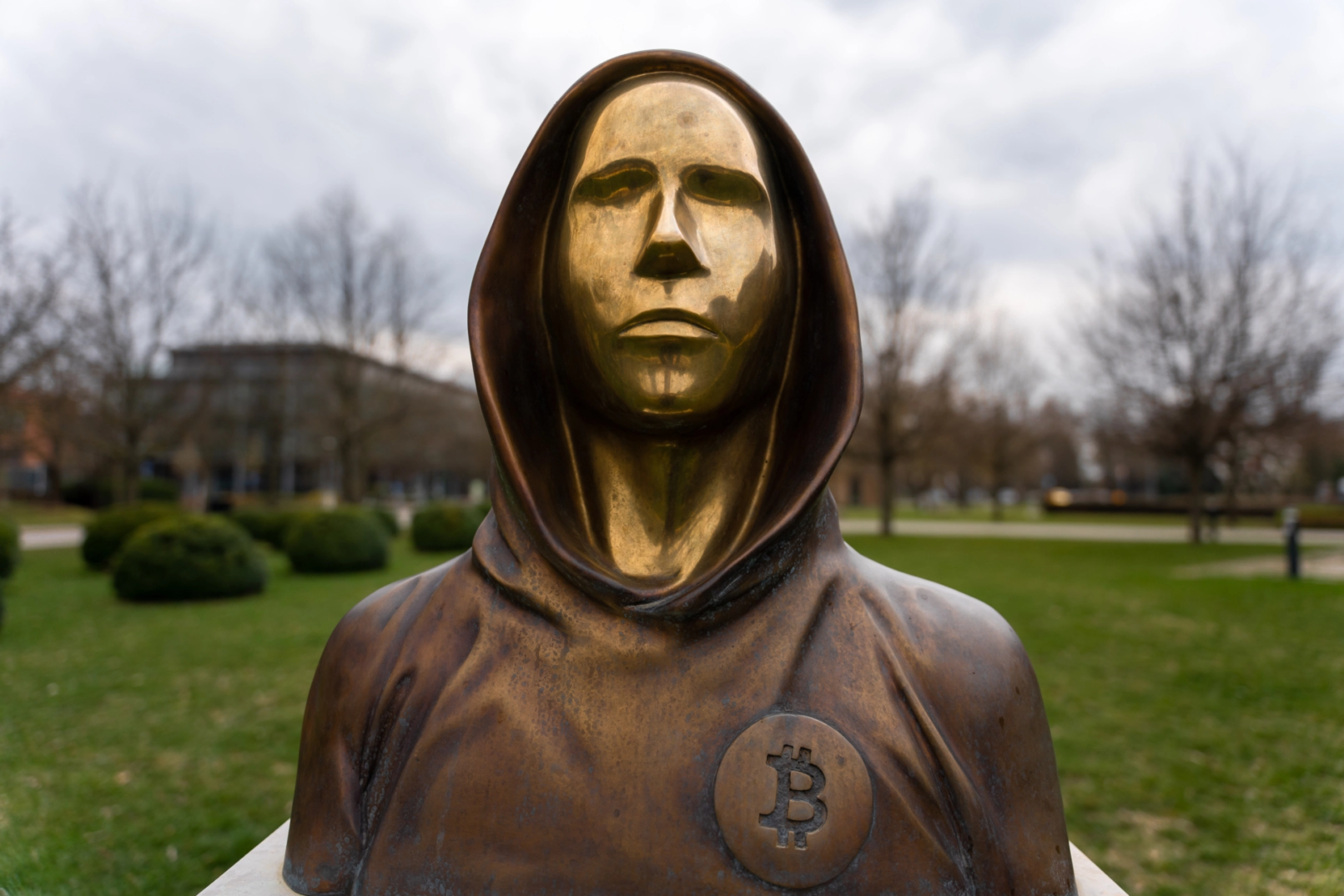 Por qué el Bitcoiner más rico del mundo no está en la lista de Forbes