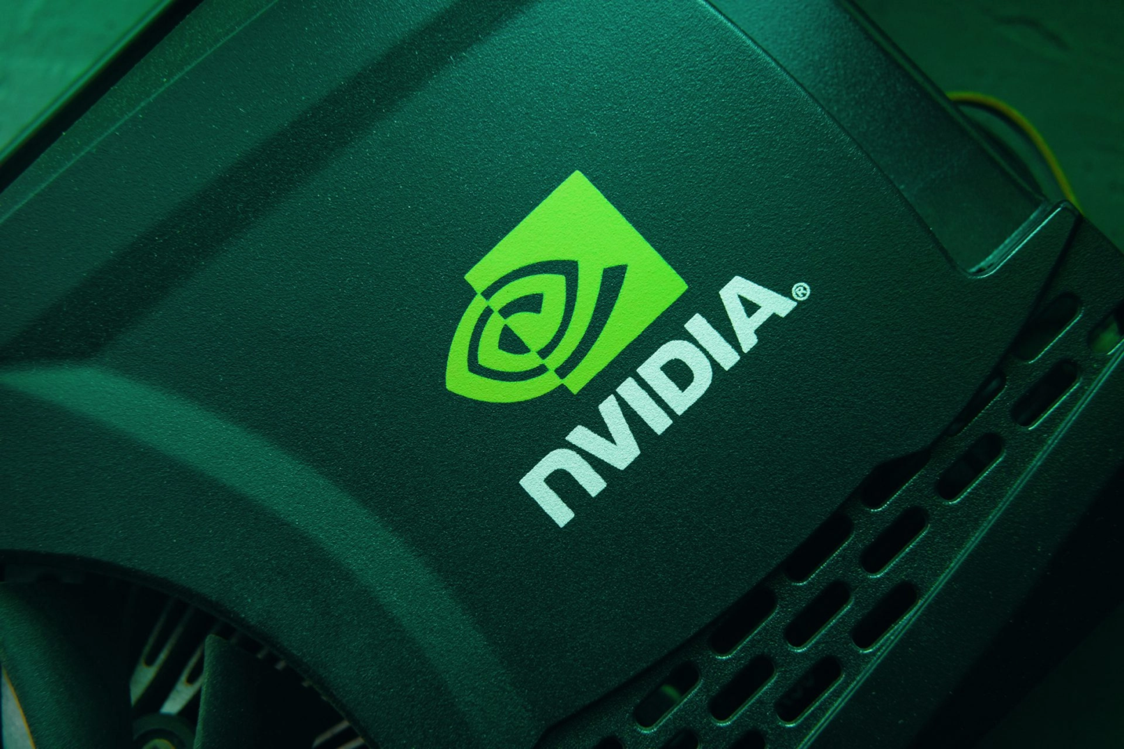 Nvidia sube tras promesa de Trump: se discutirá con Xi la ‘Superduper-chip’ Nvidia sube tras promesa de Trump: se discutirá con Xi la ‘Superduper-chip’