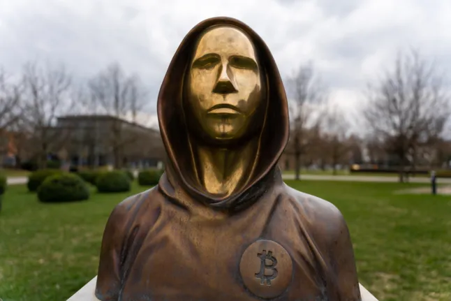 Satoshi Nakamoto desapareció hace exactamente 15 años: ¿qué sabemos del creador de Bitcoin?