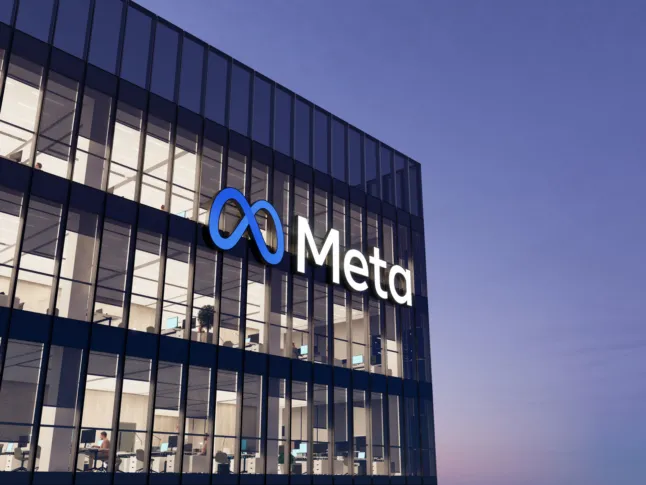 Meta sube 5% en bolsa al recortar el metaverso y volcarse en IA