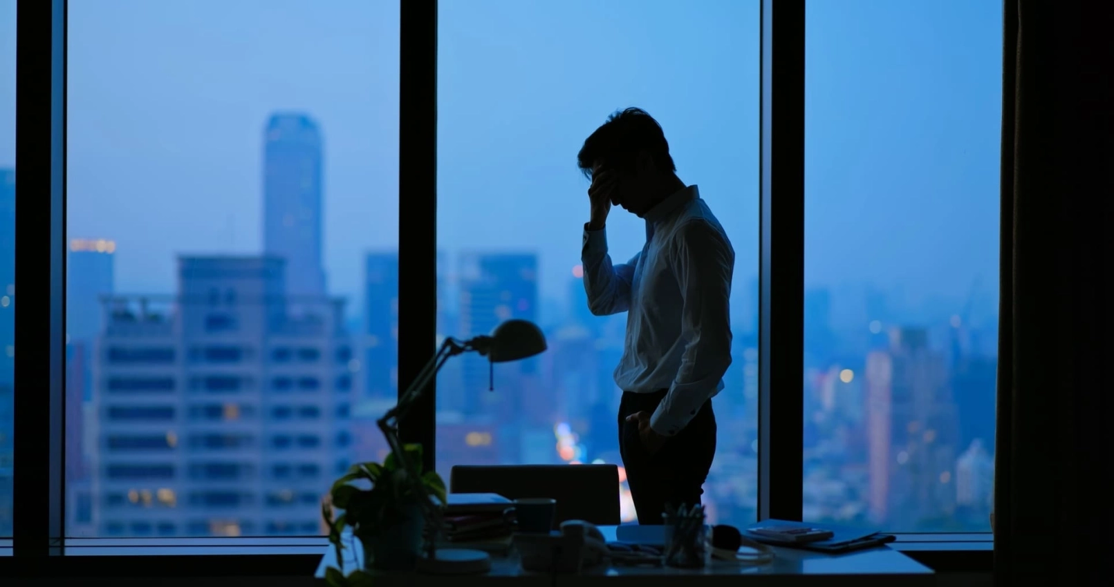 Hombre envenena a socio con pesticida tras perder 816,000 dólares en criptomonedas