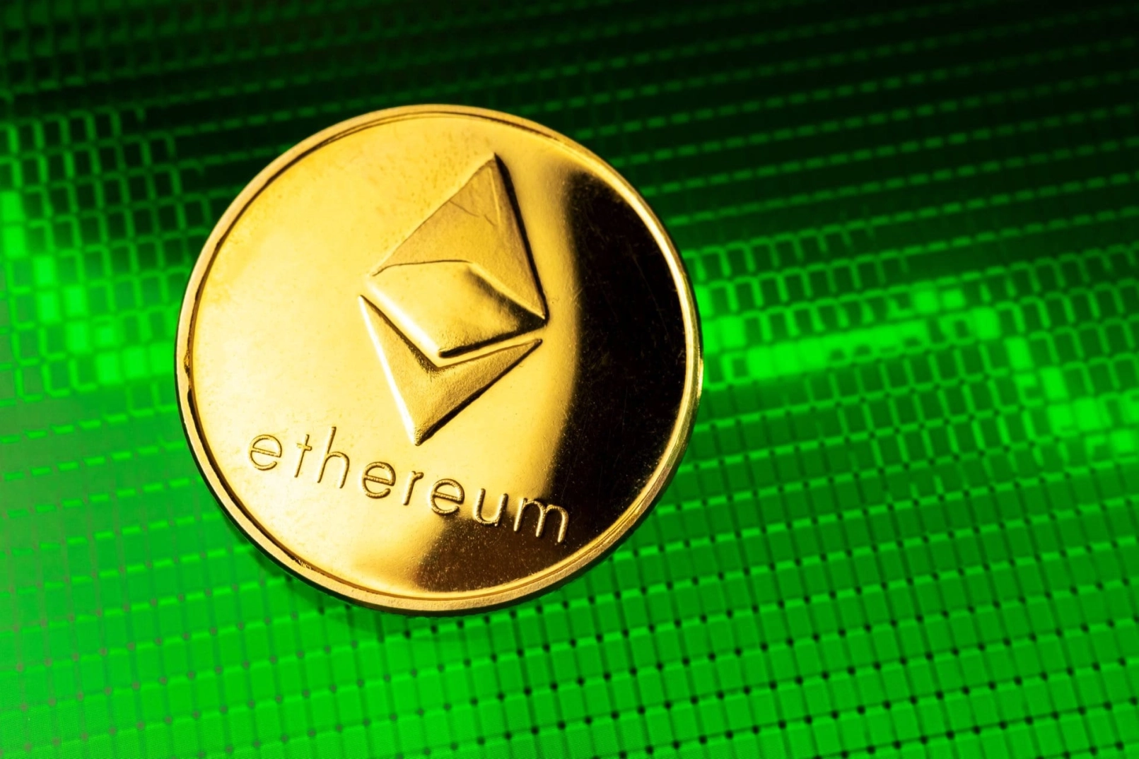 Importante indicador de Ethereum se activa: ¿subida a $2,500 inminente?