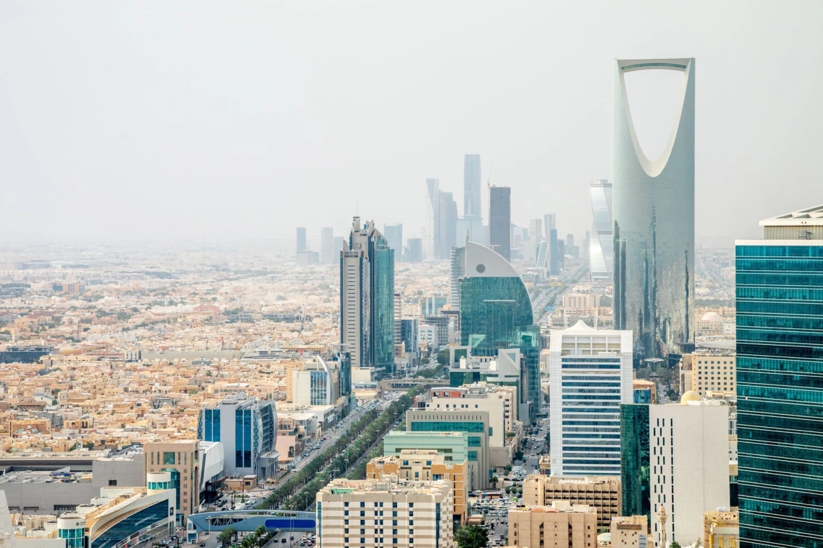 Arabia Saudita tokeniza su economía de billones para protegerse con las criptomonedas