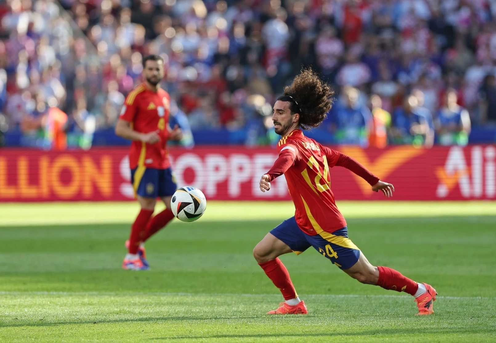 españa cucurella