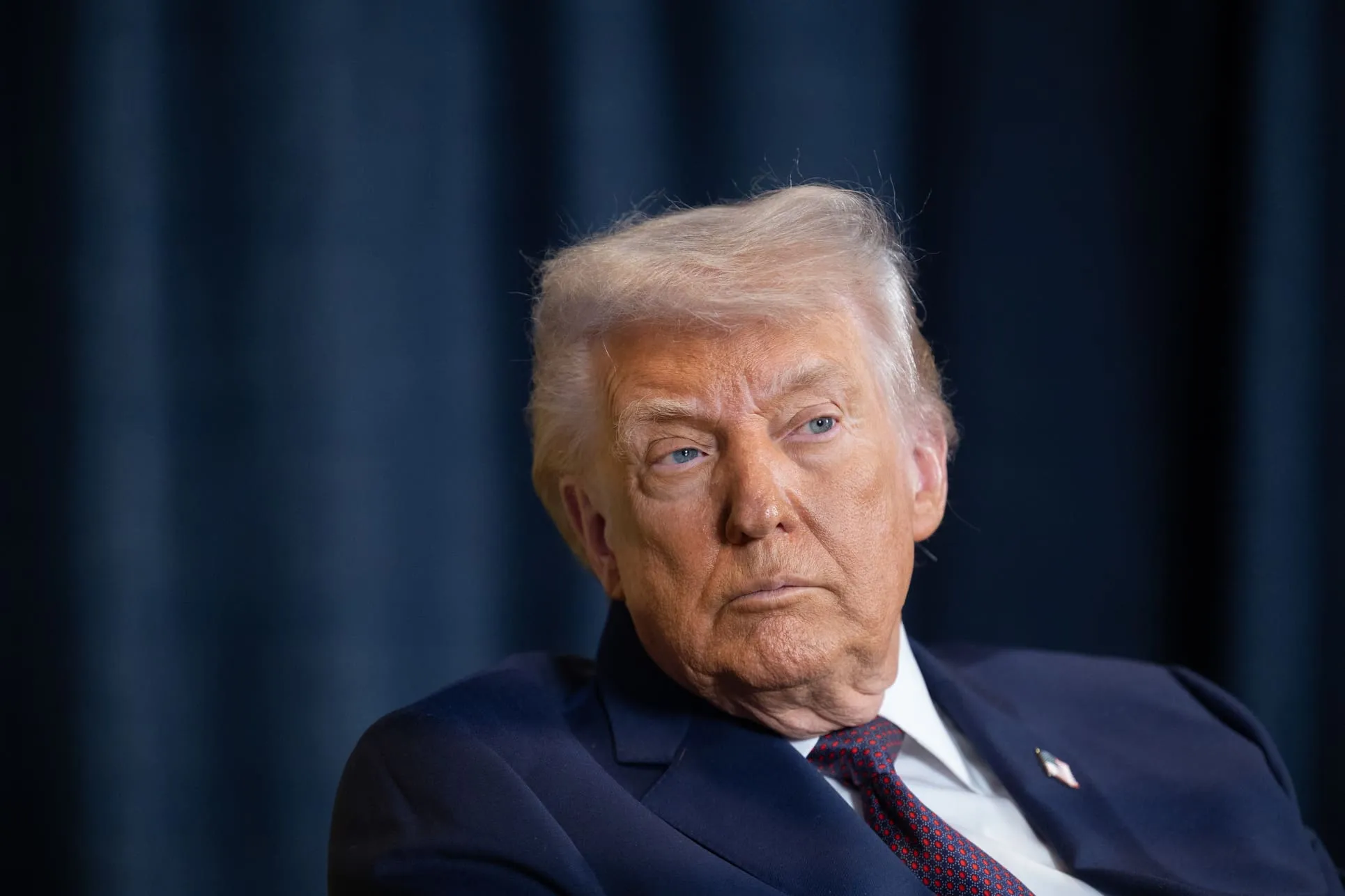 ¿Es legal el plan de Trump para importar diésel ruso?